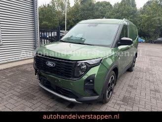 krockskadad bil auto Ford Transit Courier Active Automatic Navi 92KW 2026/2