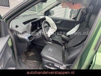 Ford Transit Courier Active Automatic Navi 92KW picture 22