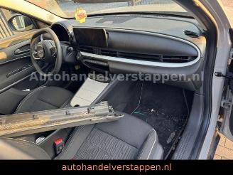 Fiat 600 Hybrid 1.2 Hybrid DCT  Automatik picture 6