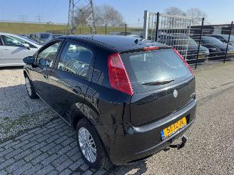 Fiat Punto 1.4 Dynamic picture 6