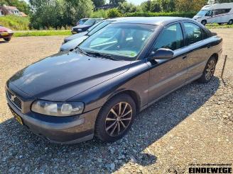 Uttjänta bilar auto Volvo S-60 S60 I (RS/HV), Sedan, 2000 / 2010 2.4 20V 170 2002/1
