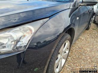 Chevrolet Cruze Cruze (305), Hatchback, 2010 / 2015 1.8 16V VVT picture 23