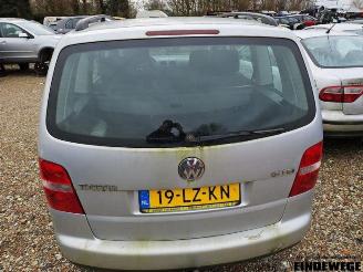 Volkswagen Touran Touran (1T1/T2), MPV, 2003 / 2010 1.6 FSI 16V picture 12