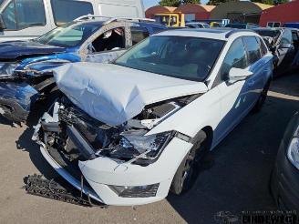 krockskadad bil auto Seat Leon Leon ST (5FF), Combi 5-drs, 2012 / 2020 1.8 TSI Ecomotive 16V 2014/10