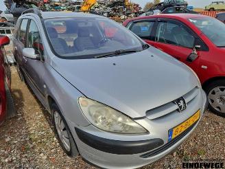Autoverwertung Peugeot 307 307 Break (3E), Combi, 2002 / 2009 2.0 HDi 110 FAP 2004/2