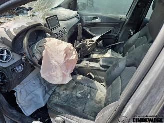 Mercedes B-klasse B (W246), Hatchback, 2011 / 2018 1.6 B-180 BlueEFFICIENCY Turbo 16V picture 5