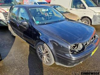 Vrakbiler auto Volkswagen Golf Golf IV (1J1), Hatchback, 1997 / 2005 2.3 V5 GTI 2000/1