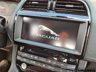 Jaguar F-Pace F-Pace, SUV, 2015 / 2025 2.0 Turbo 16V AWD picture 16