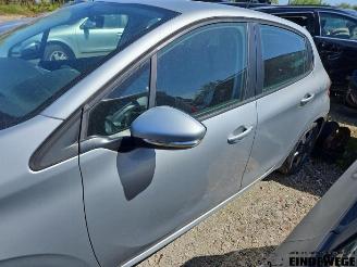 Peugeot 208 208 I (CA/CC/CK/CL), Hatchback, 2012 / 2019 1.2 Vti 12V PureTech 82 picture 6