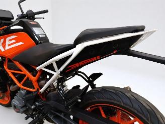 KTM 390 Duke  picture 13