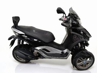 skadebil bromfiets Piaggio  YOURBAN 2017/5