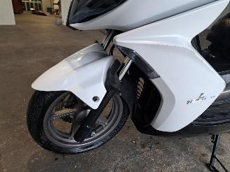 Kymco  K XCT picture 10