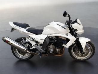 skadebil motor Kawasaki Z 750  2004/4