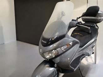 Suzuki  BURGMAN picture 17