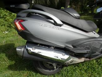 Suzuki  BURGMAN picture 10