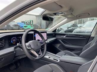 Volkswagen Passat Variant Business 2.0 TDI DSG *KAM - AHK* picture 14