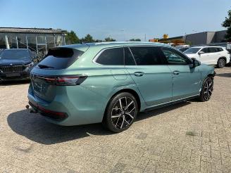 Volkswagen Passat Variant 2.0 TDI DSG R-Line *HEAD-UP -AHK* picture 2
