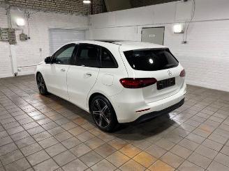damaged passenger cars Mercedes B-klasse  2026/2