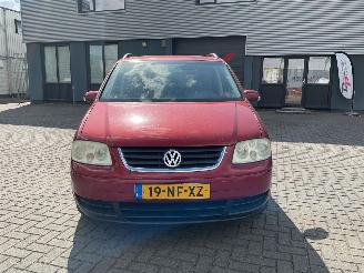 Volkswagen Touran Benzine Airco picture 3