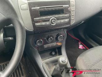 Fiat Bravo Bravo (198A), Hatchback, 2006 / 2014 1.4 T-Jet 16V 120 picture 16