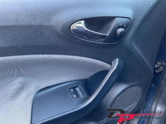 Seat Ibiza Ibiza ST (6J8), Combi, 2010 / 2016 1.2 TDI Ecomotive picture 14