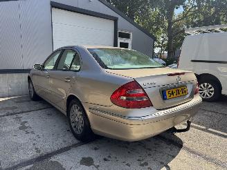 Mercedes E-klasse 240 Elegance! 155dzk NAP! nL Auto picture 7
