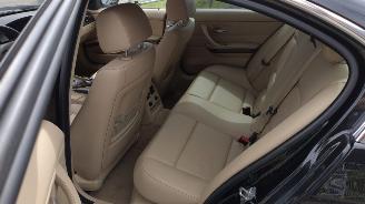 BMW 3-serie Bmw 325i High Executive automaat nette mooie auto! picture 16
