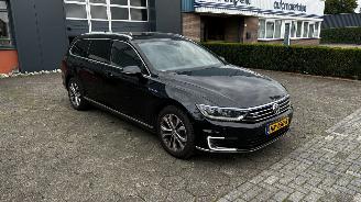 Volkswagen Passat  picture 7