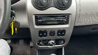 Dacia Sandero 1.2 16V. 55KW picture 17