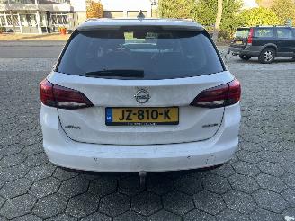 Opel Astra SPORTS TOURER+ 1.6 CDTI picture 6