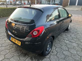Opel Corsa 1.2 16V Enjoy picture 6