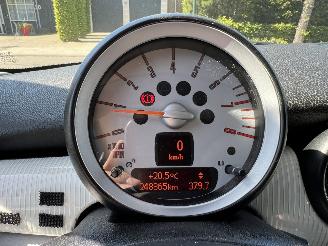 Mini Cooper 1.6 Cooper Camden picture 18