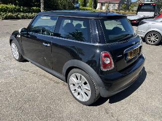 Mini Cooper 1.6 Cooper Camden picture 3