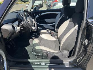 Mini Cooper 1.6 Cooper Camden picture 13