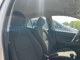 Kia Picanto 1.0 CVVT EconomyPlusLine picture 25