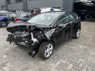 krockskadad bil auto Ford Fiesta 1,25 Trend 2012/2