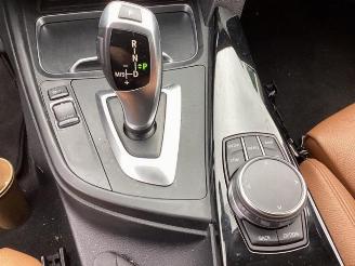 BMW 3-serie 3 serie Touring (F31), Combi, 2012 / 2019 320d 2.0 16V EfficientDynamicsEdition picture 20