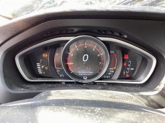 Volvo V-40 V40 (MV), Hatchback 5-drs, 2012 / 2019 1.5 T3 16V Geartronic picture 20