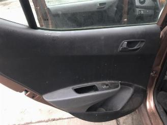 Hyundai I-10 i10 (B5), Hatchback, 2013 / 2019 1.0 12V picture 12