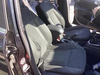 Ford Fiesta Fiesta 6 (JA8), Hatchback, 2008 / 2018 1.0 SCI 12V 80 picture 31
