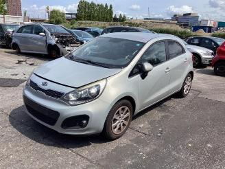 Vrakbiler auto Kia Rio Rio III (UB), Hatchback, 2011 / 2017 1.1 CRDi VGT 12V 2011/12