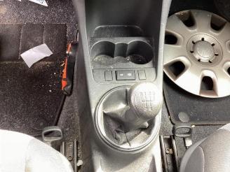 Skoda Fabia Fabia II (5J), Hatchback 5-drs, 2006 / 2014 1.2i 12V picture 17