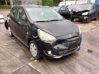Vrakbiler bedrijf Mitsubishi Space-star Space Star (A0), Hatchback, 2012 1.0 12V 2013/6
