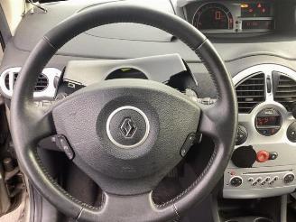 Renault Modus Modus/Grand Modus (JP), MPV, 2004 / 2012 1.2 16V TCE 100 picture 15