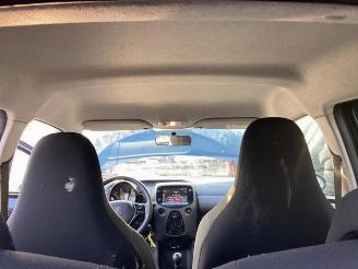 Peugeot 108 108, Hatchback, 2014 1.0 12V VVT-i picture 25