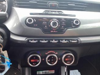 Alfa Romeo Giulietta Giulietta (940), Hatchback, 2010 / 2020 1.4 TB 16V MultiAir picture 19