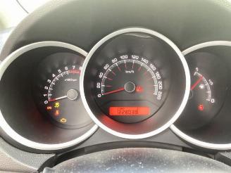 Kia Venga Venga, MPV, 2010 / 2019 1.4 CVVT 16V picture 21