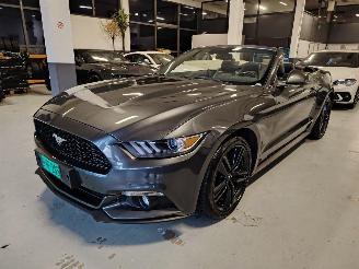 skadebil auto Ford Mustang  2016/1