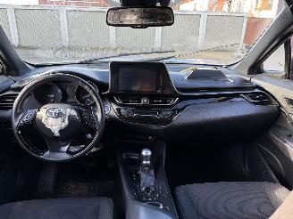 Toyota C-HR 1.8i - 16V HYBRID picture 6