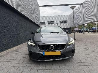 Volvo V-40 Cross Country 2.0 D3 Automaat picture 9